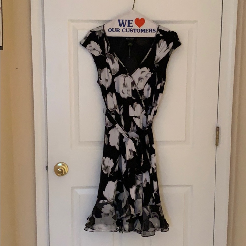 WHBM Sleeveless Deep-V Neck Faux Wrap Dress (NWOT)